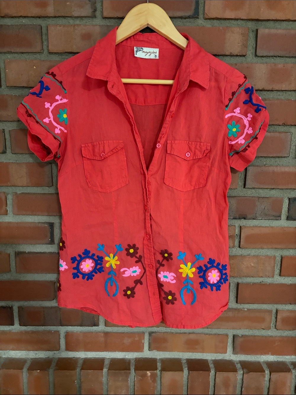 Magazine small cotton made India Red Embroidered Short-Sleeve Shirt - Unbranded